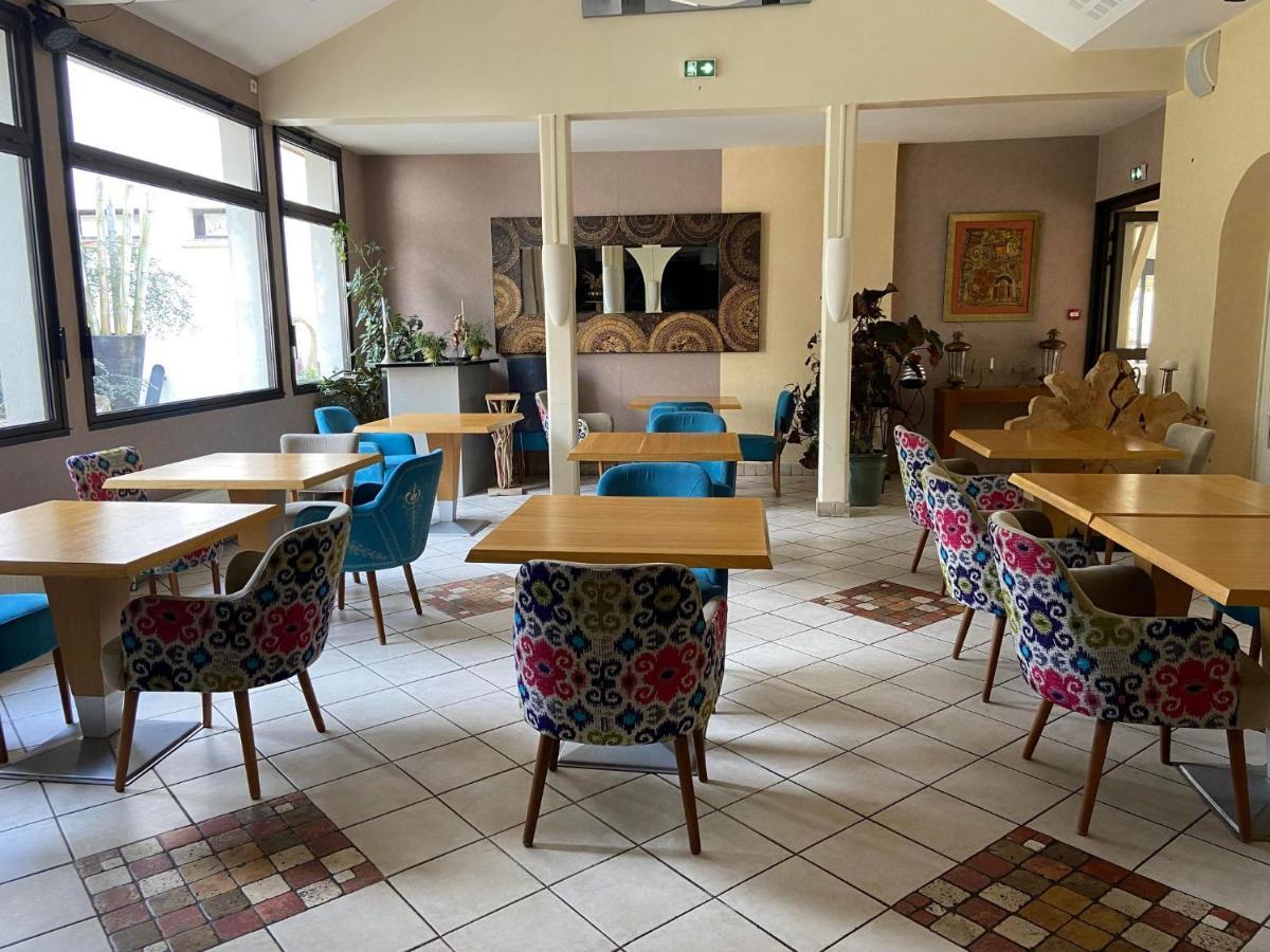 Logis Hotel Restaurant Chez Nous Sainte-Croix  Экстерьер фото