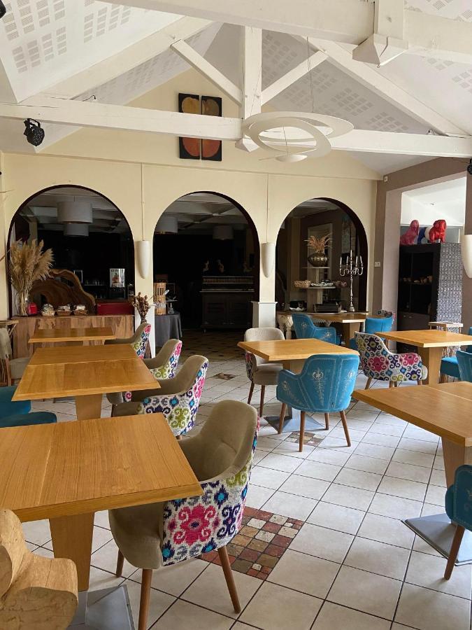 Logis Hotel Restaurant Chez Nous Sainte-Croix  Экстерьер фото