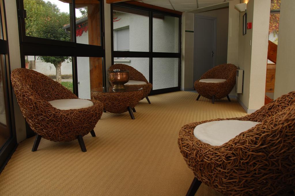 Logis Hotel Restaurant Chez Nous Sainte-Croix  Экстерьер фото