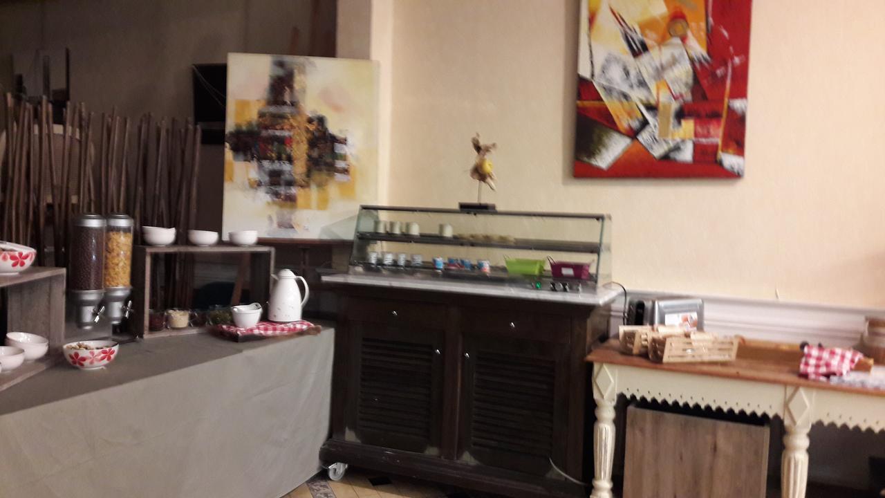 Logis Hotel Restaurant Chez Nous Sainte-Croix  Экстерьер фото